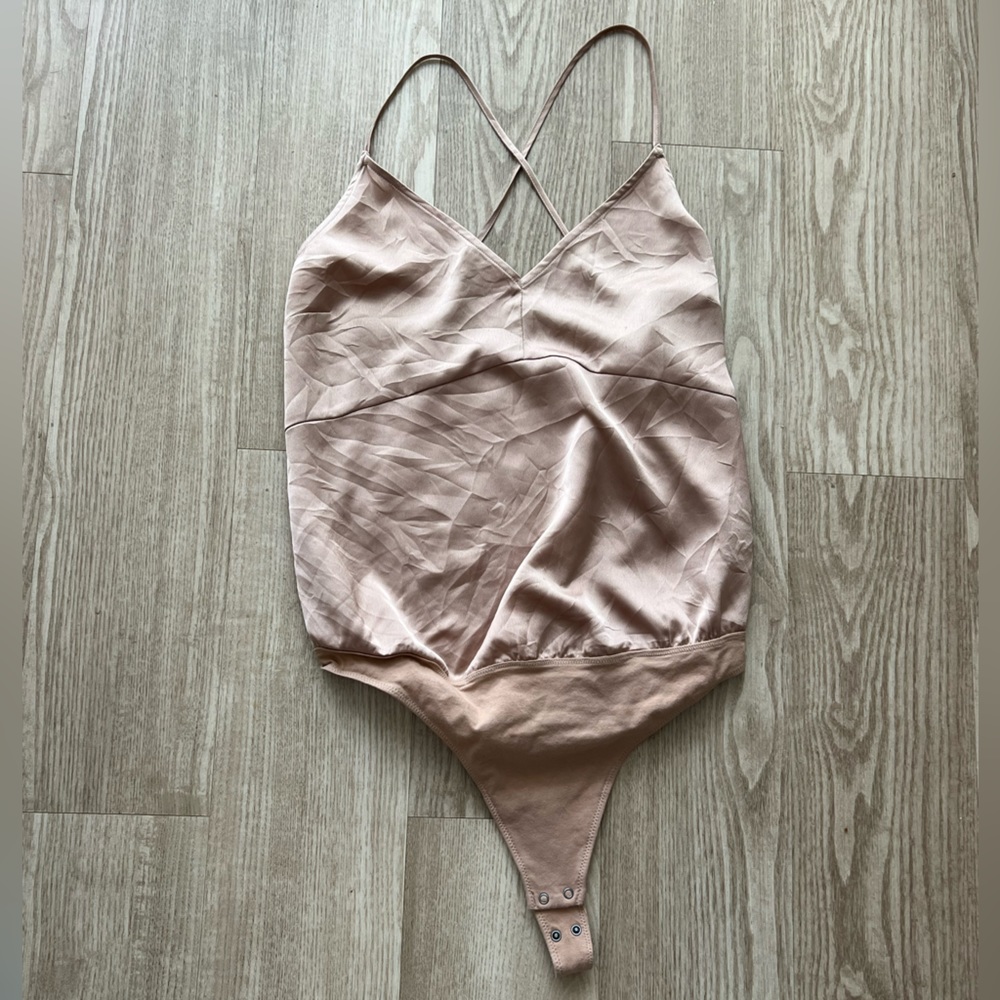 Abercrombie & Fitch Bodysuit Silky Satin Blush Pink Strappy Tank Large